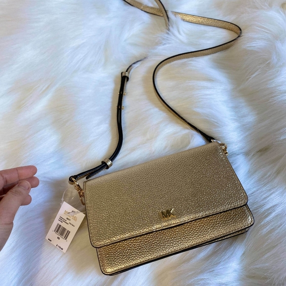 MICHAEL KORS CONVERTIBLE CROSSBODY BAG - Picture 5 of 7